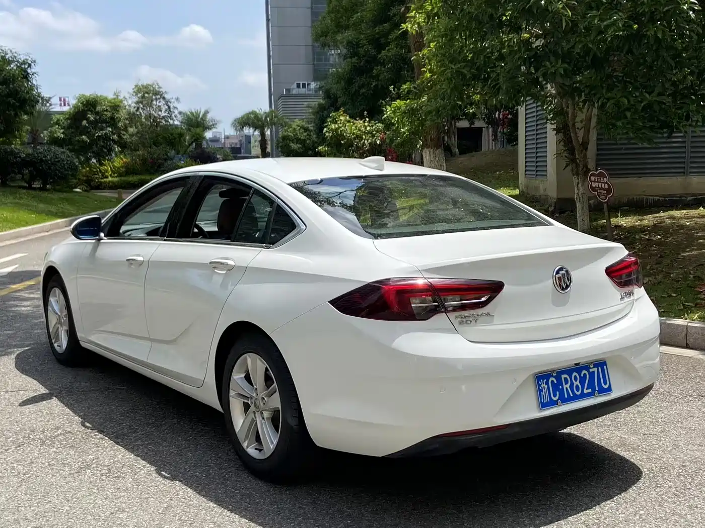 Buick Regal 2019 20T Elite China VI фото 9