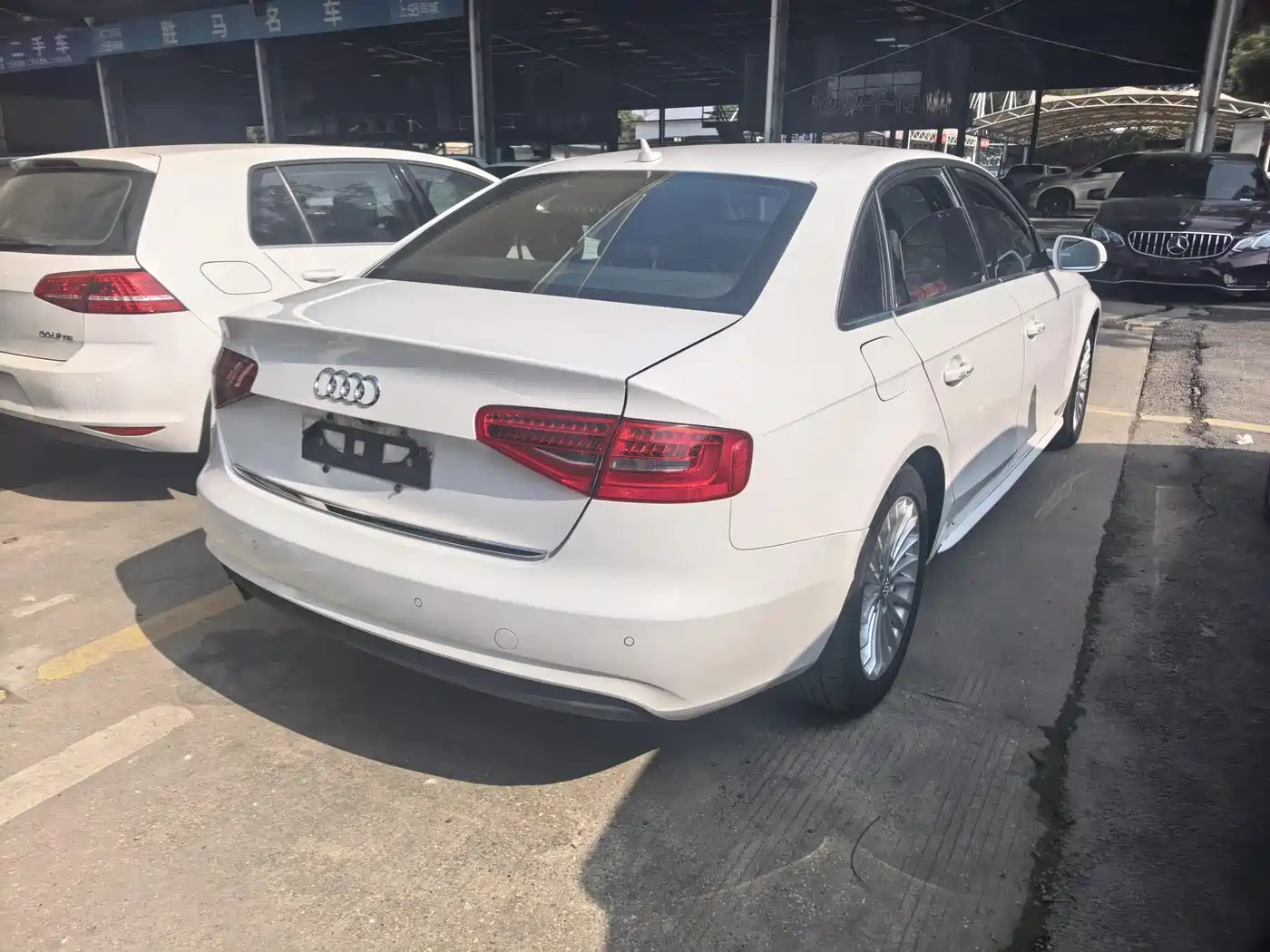 Audi A4L 2015 35 TFSI Auto Comfort фото 9