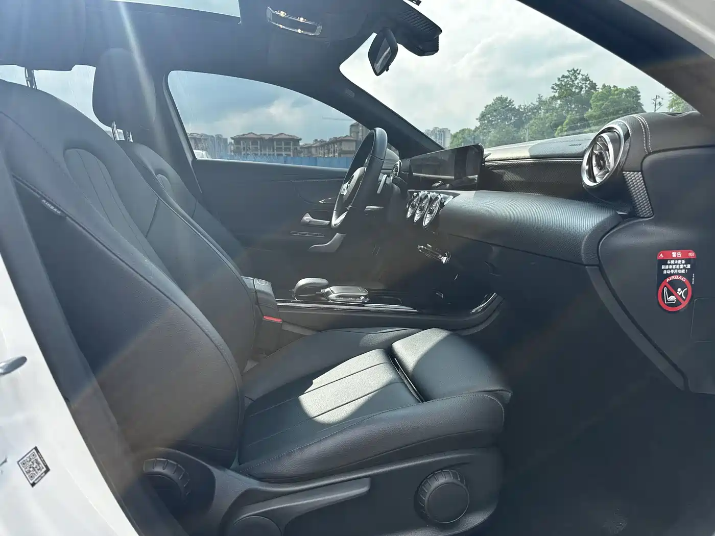 Mercedes-Benz A-Class 2022 A 200 L Sport Sedan Dynamic фото 6