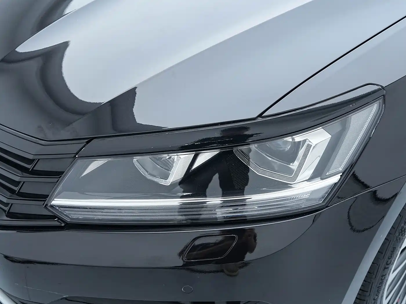 Volkswagen Passat 2016 330TSI DSG Executive Edition фото 21