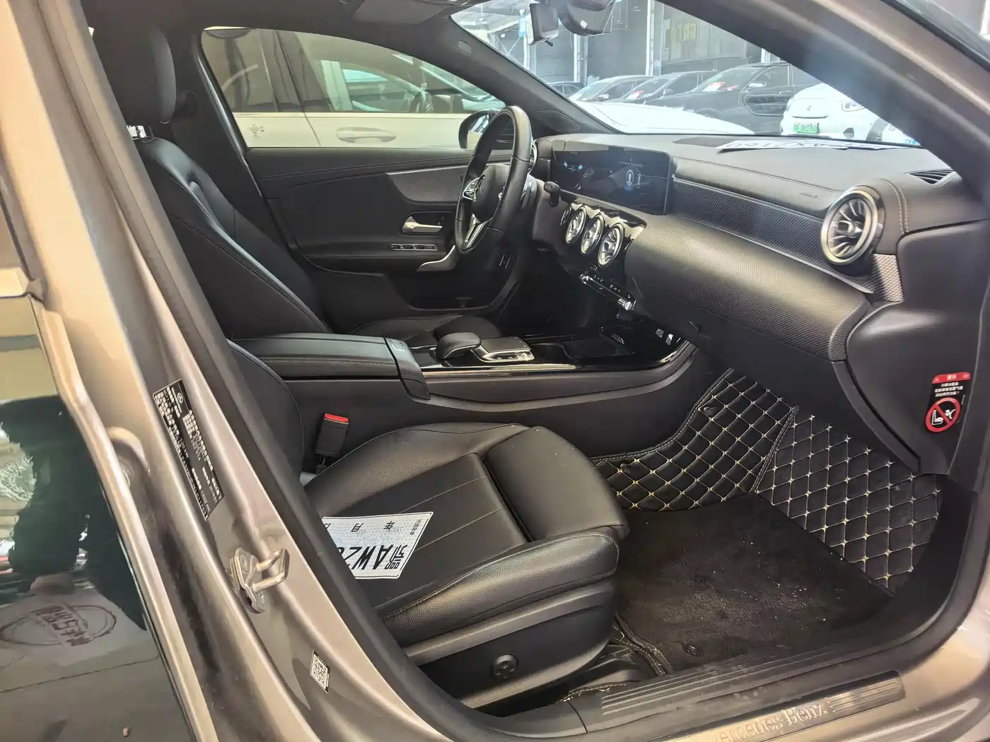 Mercedes-Benz A-Class 2019 A 200 L фото 8