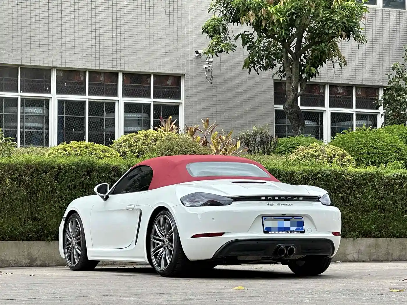 Porsche 718 2022 Boxster T 2.0T фото 9