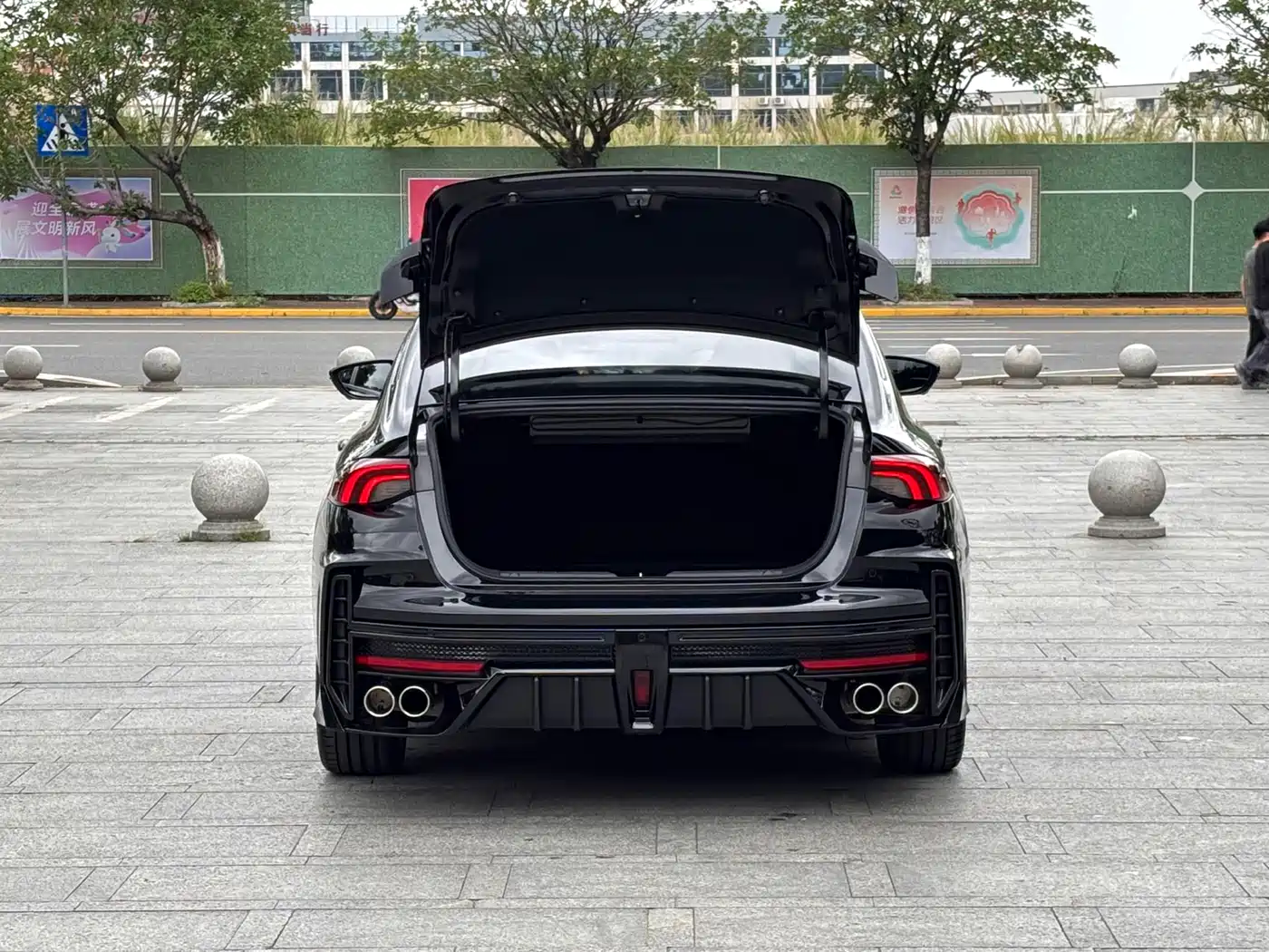 GAC Trumpchi Trumpchi Emkoo 2024 Model 400T Auto Shadow Leopard R PRO Edition фото 9