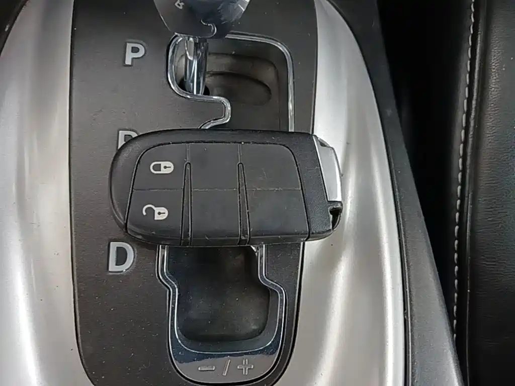 Фото 9 - Dodge Journey