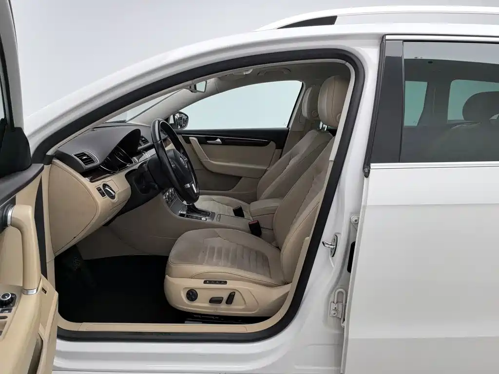 Volkswagen Magotan (Import) 2012 2012 Wagon 2.0TSI Comfort