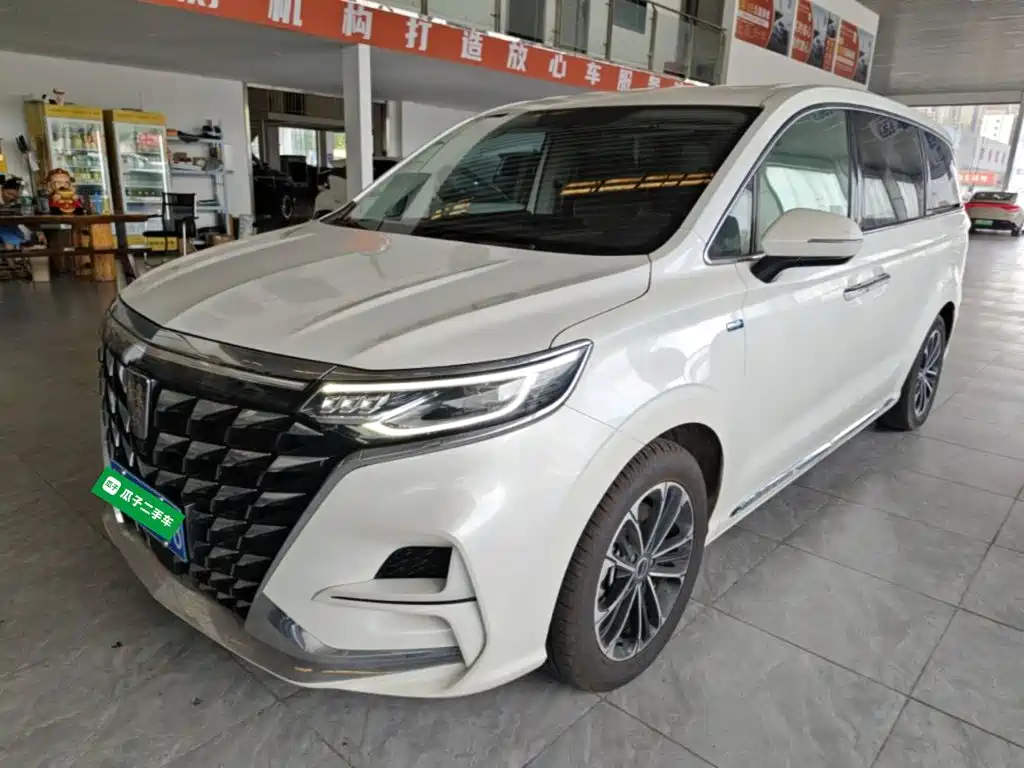 2024 Roewe iMAX8