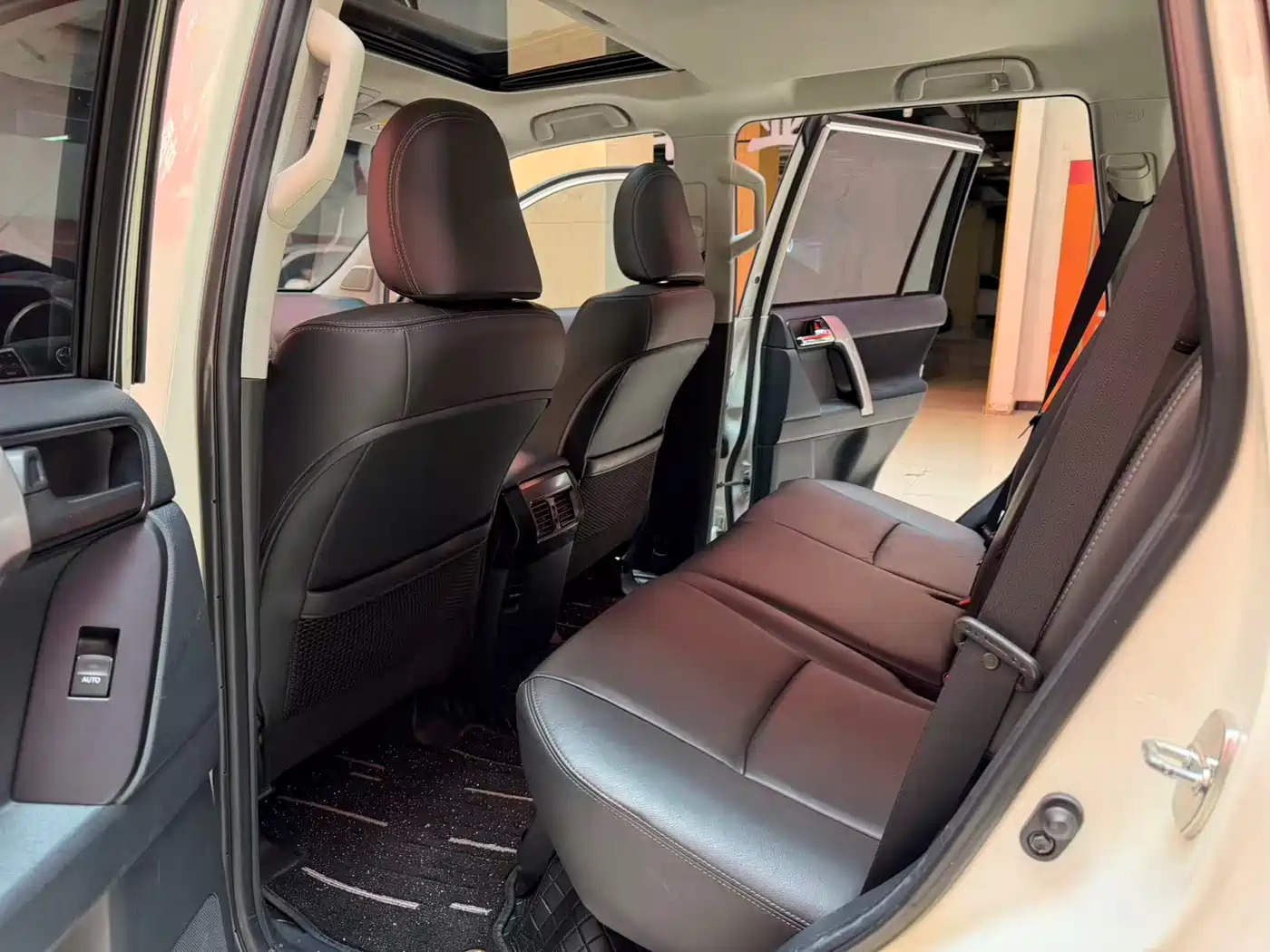 Toyota Prado 2016 2.7L Auto Standard Edition фото 16