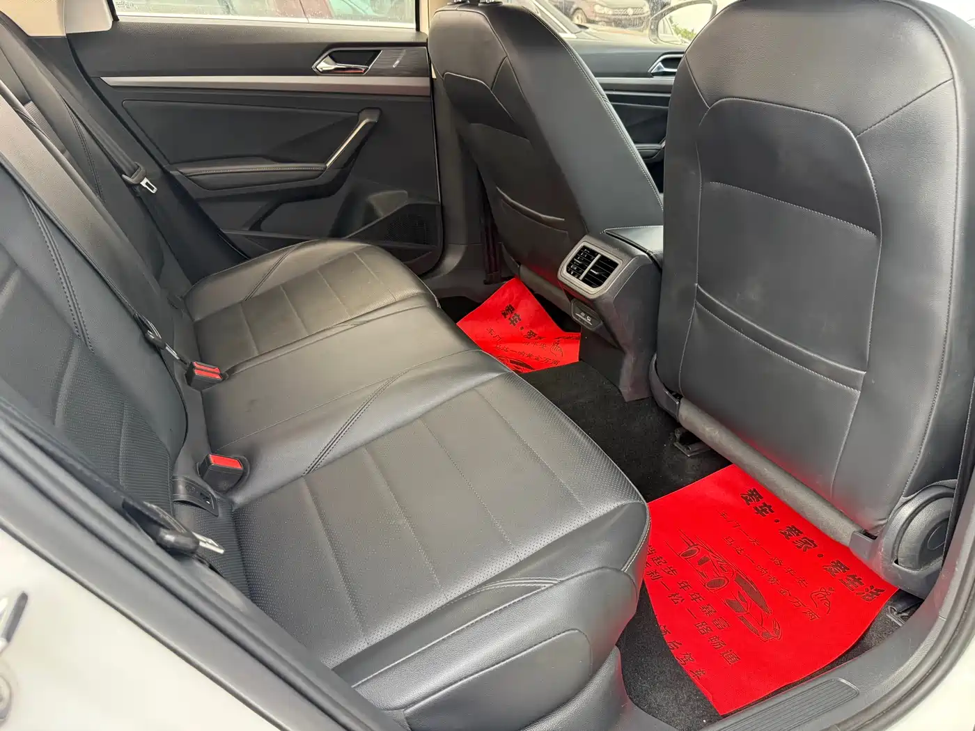 Volkswagen Lavida 2021 1.5L Auto Comfort Edition фото 9