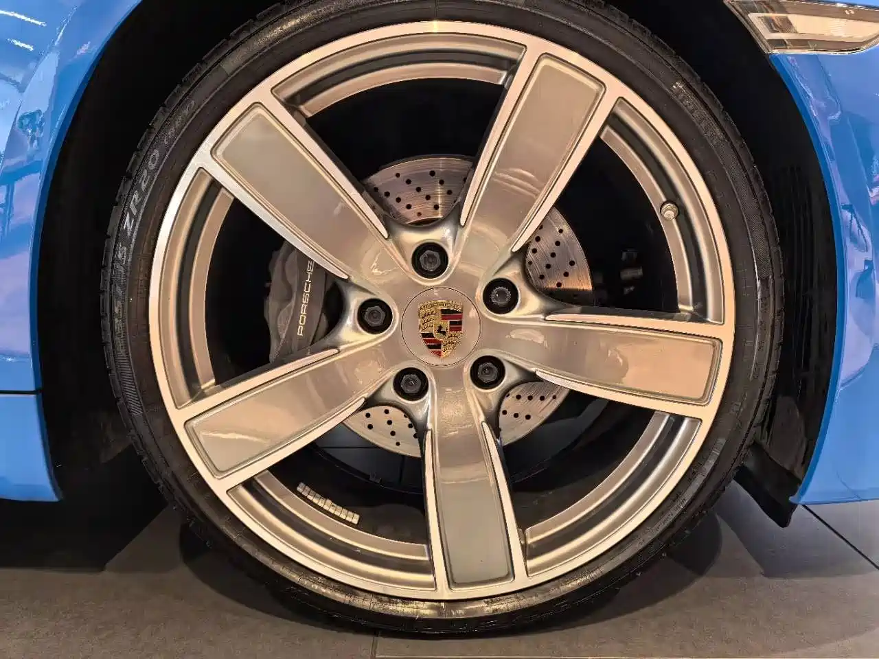 Porsche 718 2022 Boxster 2.0T фото 13