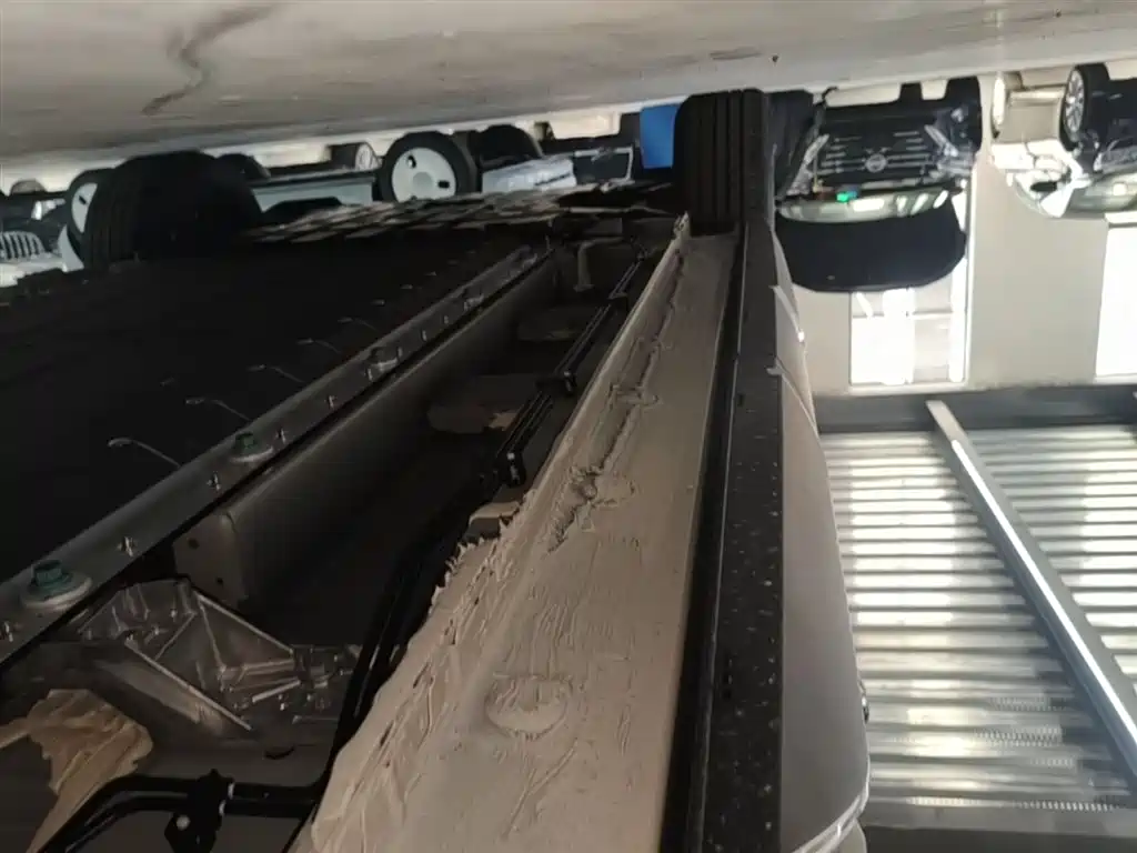 BYD Yuan UP 2025 Model 301KM Navigator фото 22