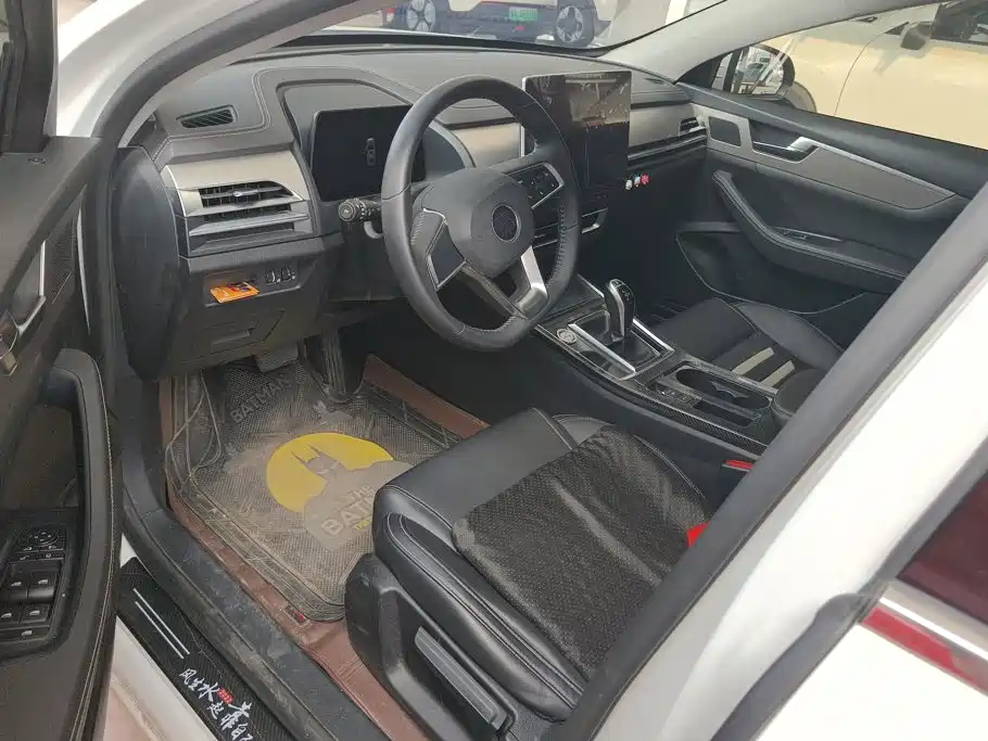 BYD Qin Pro 2019 2018 1.5TI Automatic Smart Connected Fashion Edition