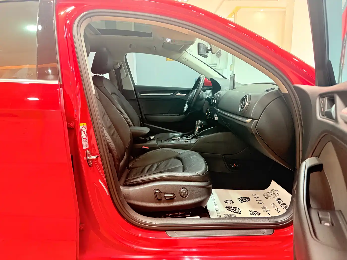 Audi A3 2015 Limousine 40 TFSI Automatic Comfort фото 13