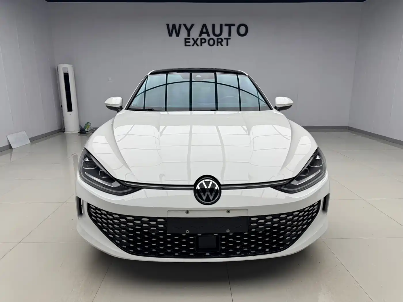 Фото 2 - Volkswagen Lamando