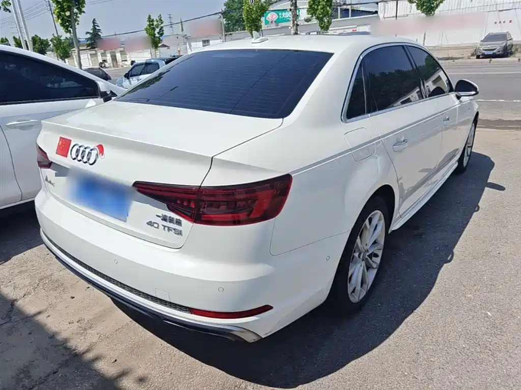 Audi A4L 2019 40 TFSI Fashion (China V) фото 7