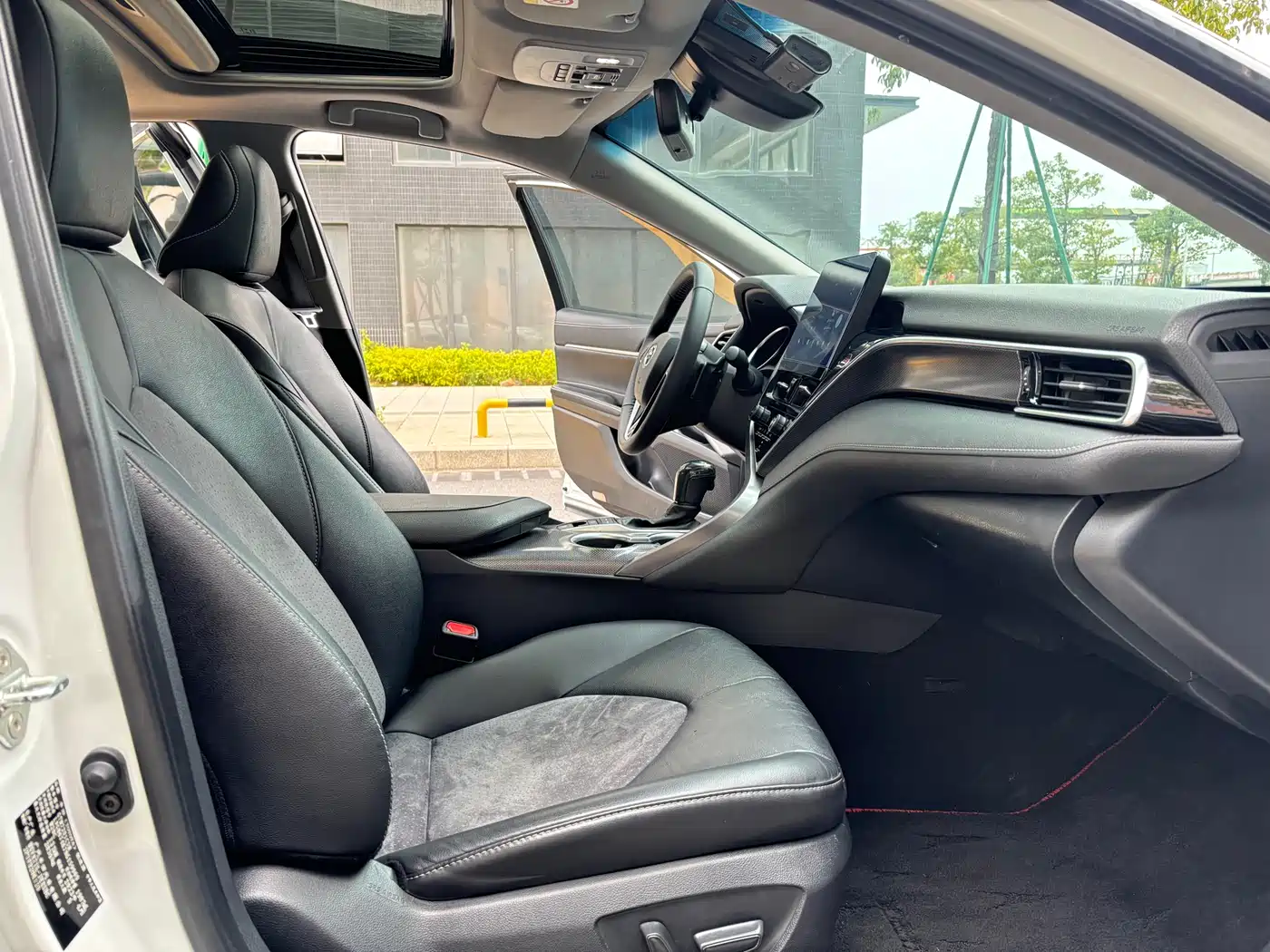 Toyota Camry 2021 2.0S Sporty Edition фото 10