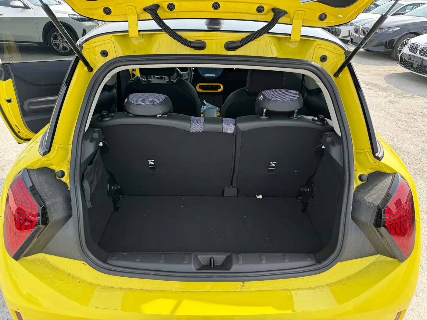 MINI 2025 1.5T COOPER Classic фото 15