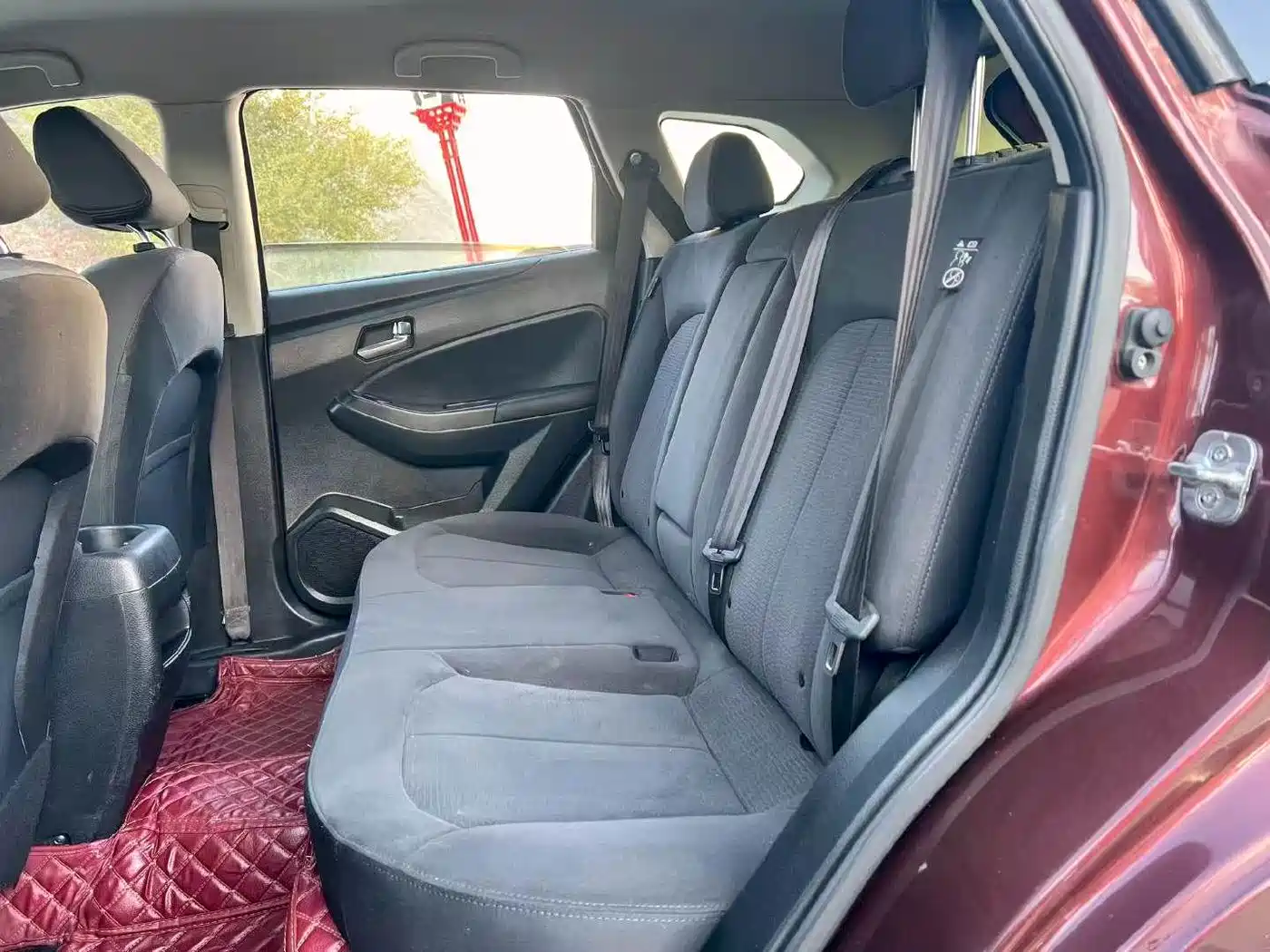 Venucia T70 2015 2015 2.0L Manual RuiQu Edition