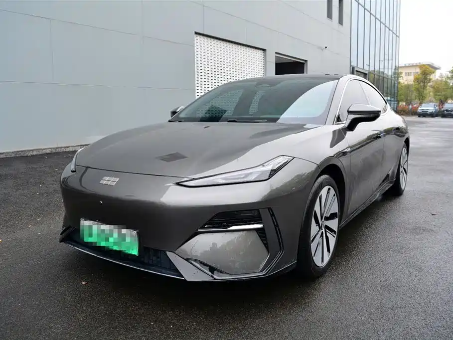 GEELY GALAXY GALAXY E8