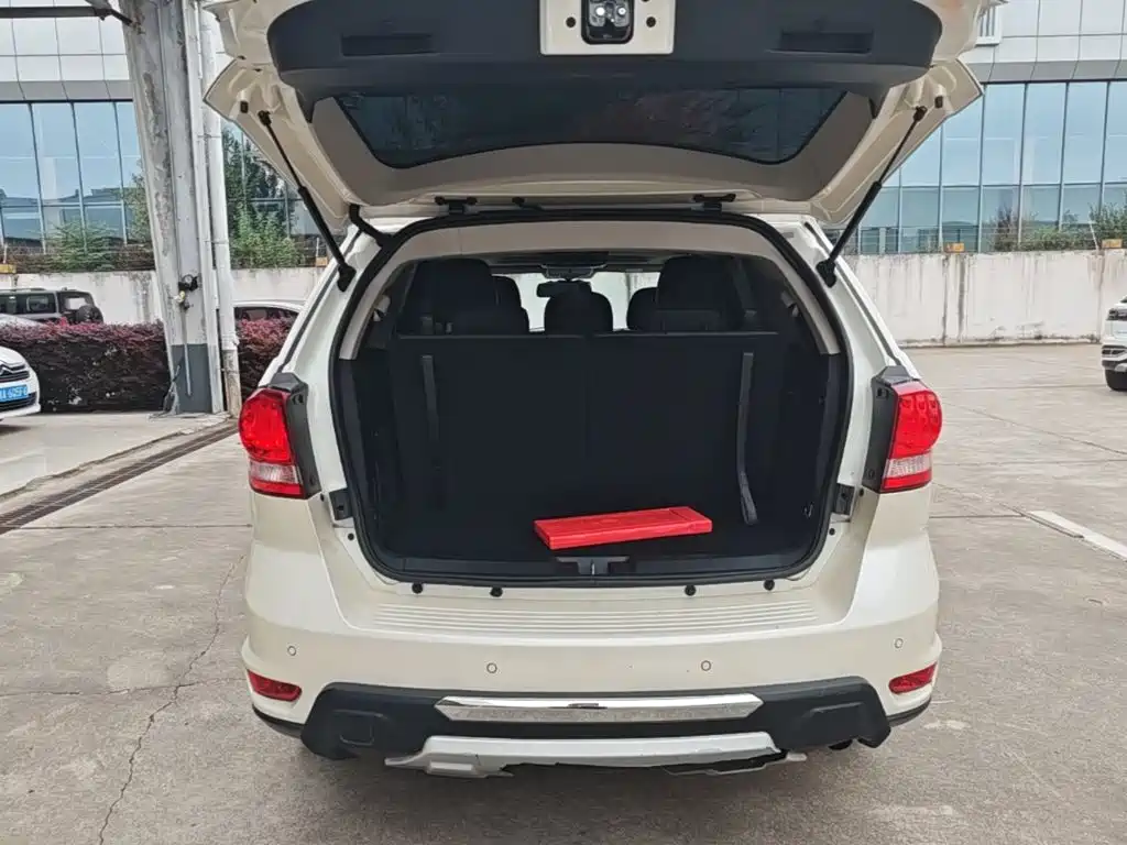 Dodge Journey 2016 2013 Model 2.4L 2WD Premium Edition