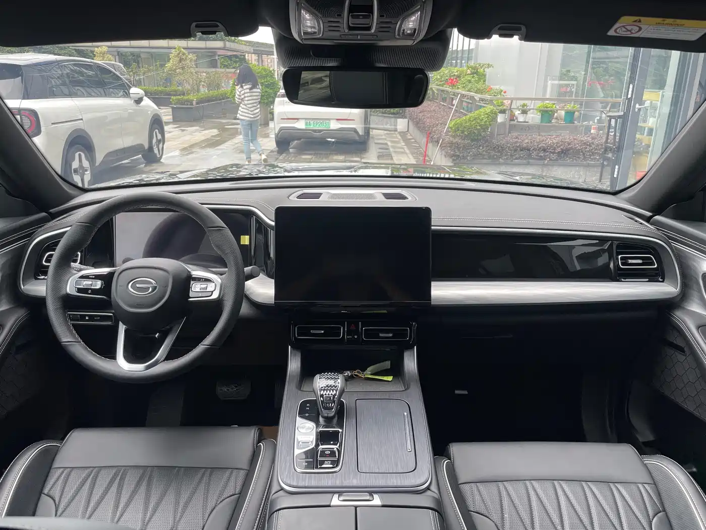 GAC Trumpchi Trumpchi GS8 2025 Pilot Series 2.0TGDI 2WD Luxury Edition 5-seater фото 8