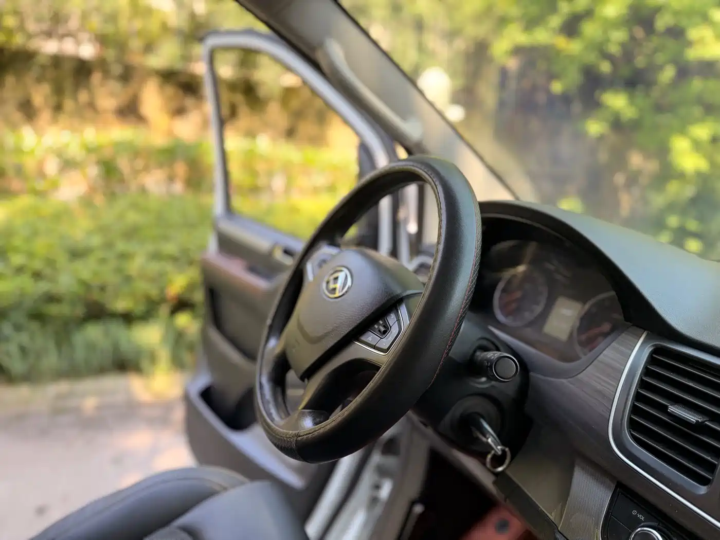 SAIC Maxus Maxus G10 2019 PLUS 2.0T Auto Elite China VI фото 18