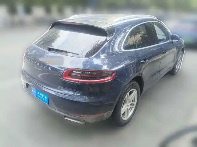 Porsche Macan 2017 Macan 2.0T — фото 2