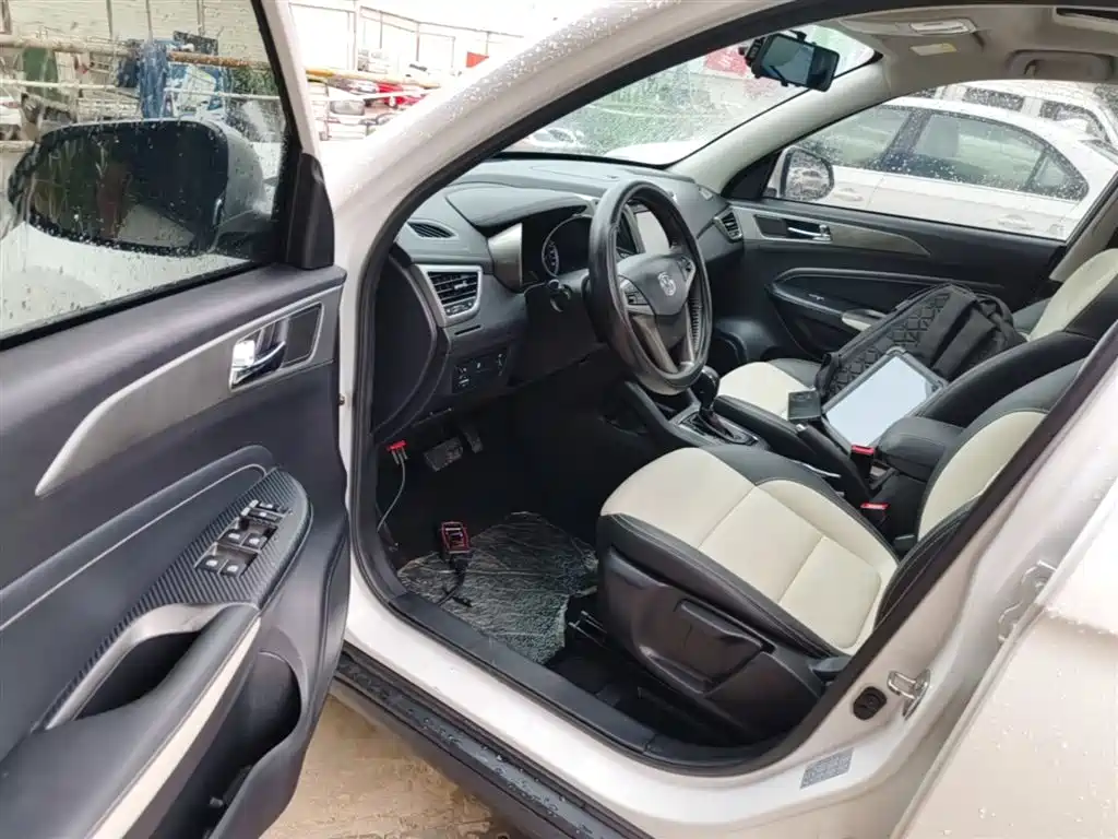 Changan CS35 2018 2017 1.6L Auto Luxury