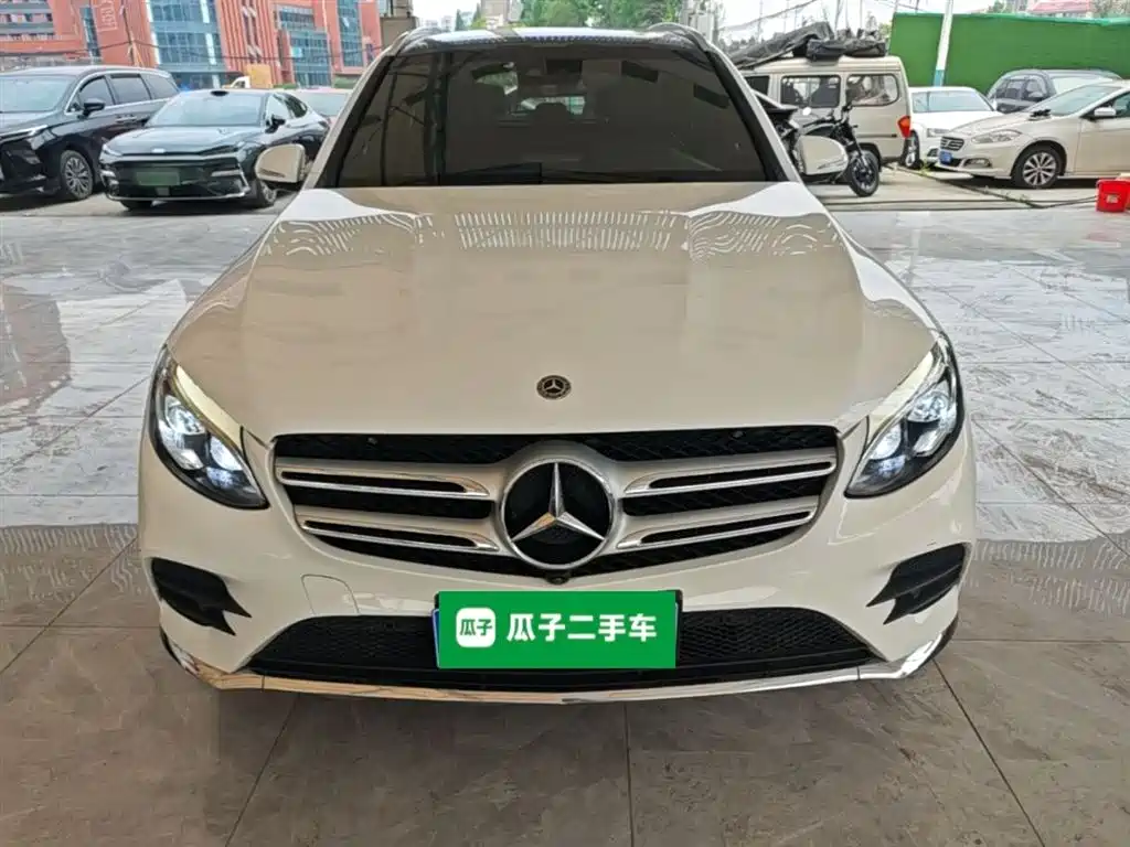 Mercedes-Benz GLC 2017 GLC 300 4MATIC Dynamic фото 3