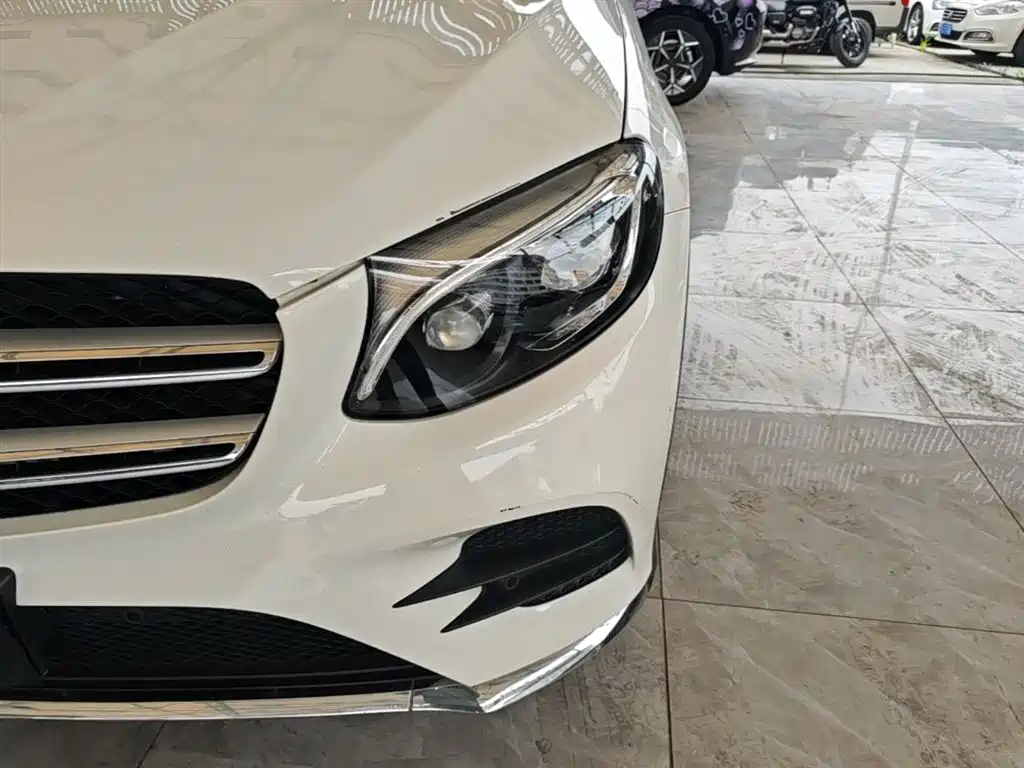 Mercedes-Benz GLC 2017 GLC 300 4MATIC Dynamic фото 24