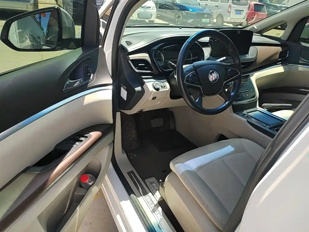 Buick GL8 2021 Land Business Class 652T Premium фото 16
