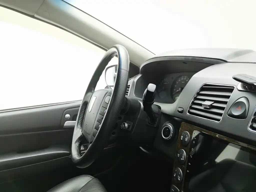 Фото 22 - Roewe W5