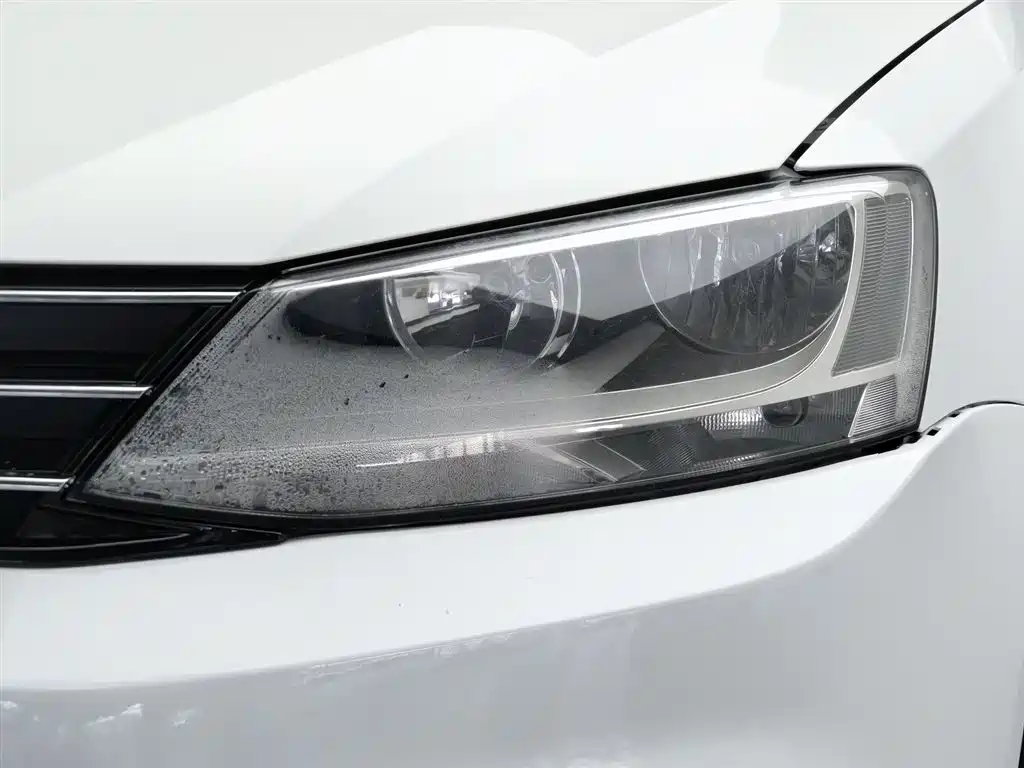 Volkswagen Sagitar 2015 1.6L Manual Fashion фото 7