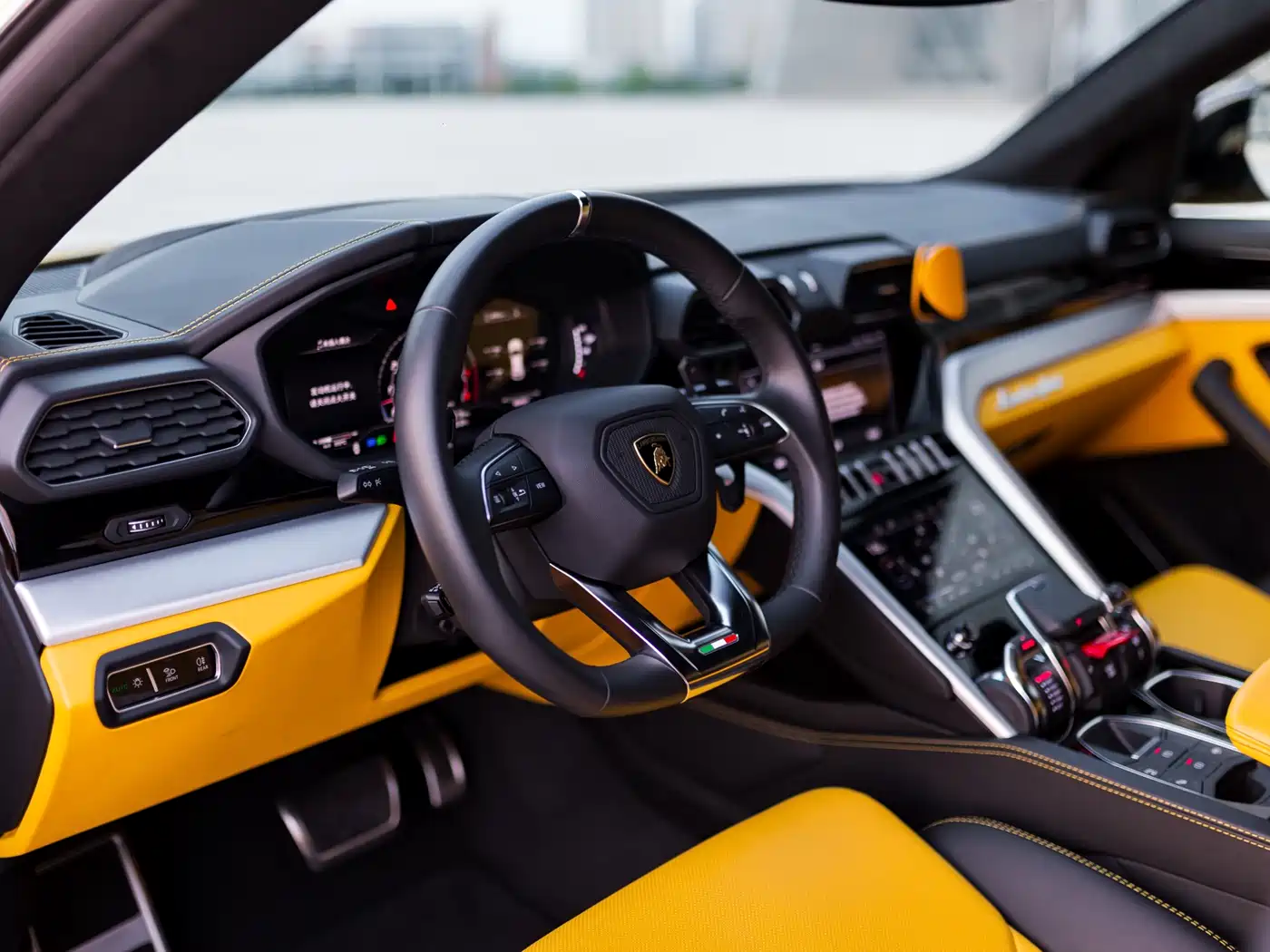 Lamborghini Urus 2021 4.0T V8 фото 12