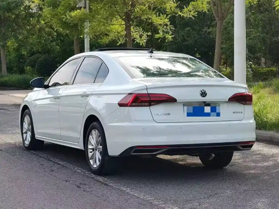 Volkswagen Bora 2021 1.5L Automatic Comfort Smart Edition фото 6