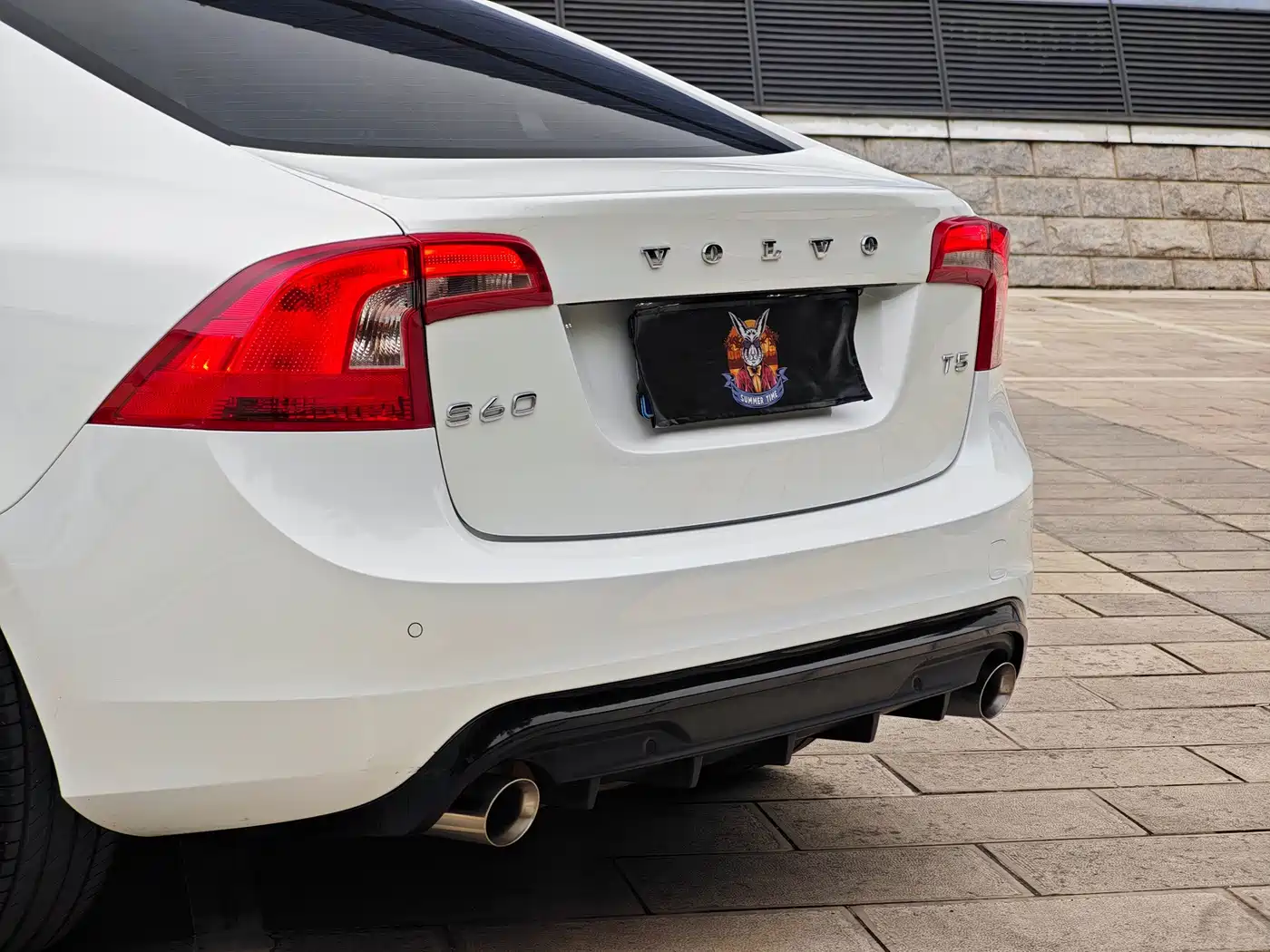 Фото 9 - Volvo S60