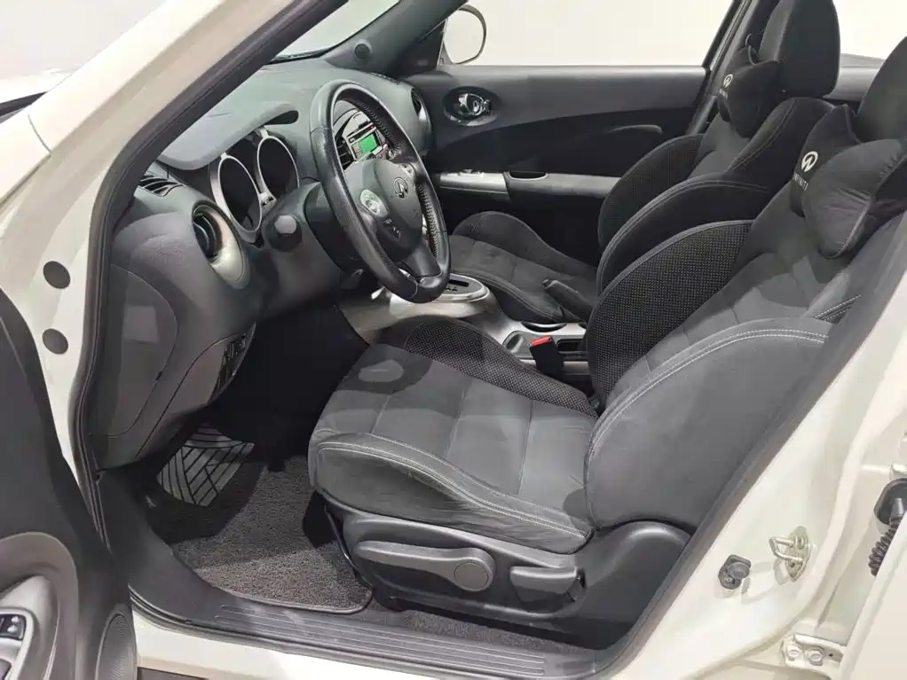 Infiniti ESQ 2019 2014 1.6L Free Edition