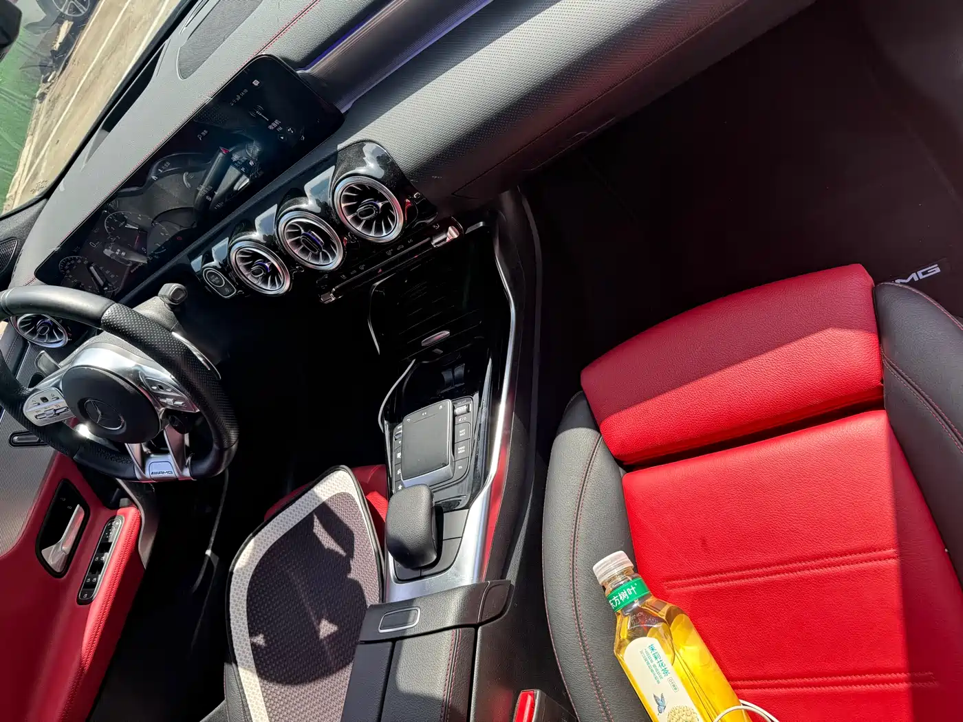 Mercedes-Benz A-Class AMG 2022 AMG A 35 L 4MATIC фото 6