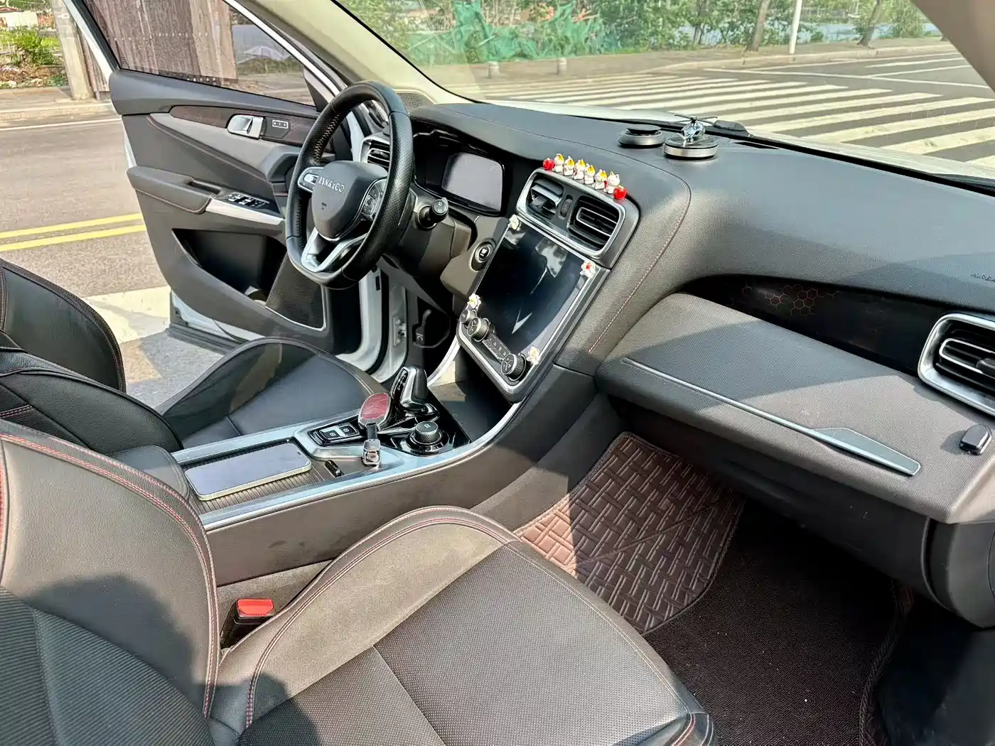 Lynk & Co 01 2019 2.0T AWD Pro Edition China VI фото 9