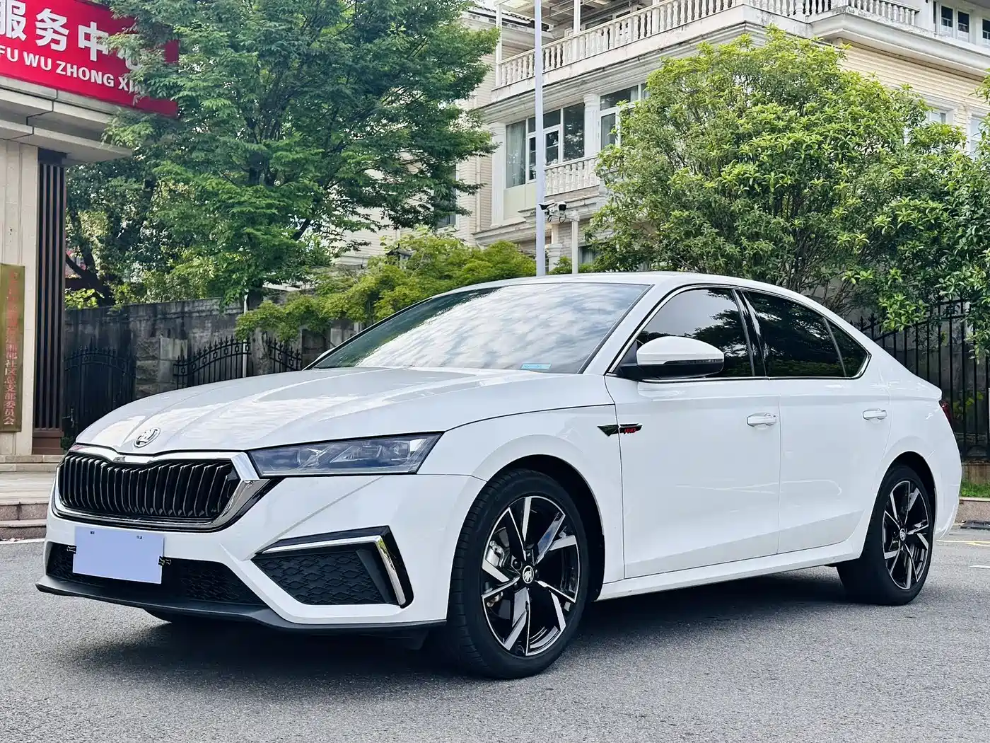 Škoda Octavia 2023 Facelift PRO TSI280 Premium Edition