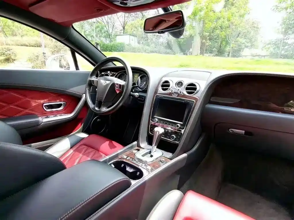 Bentley Continental 2014 2012 4.0T GT V8