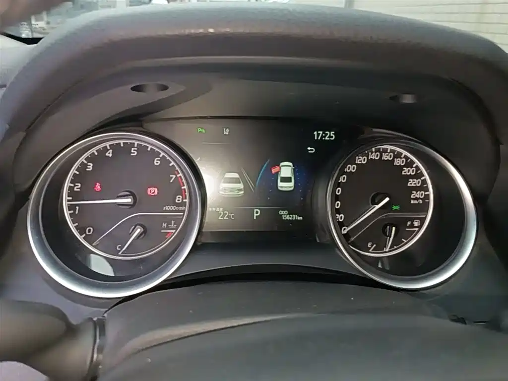 Toyota Camry 2021 2.0G Luxury Edition фото 12