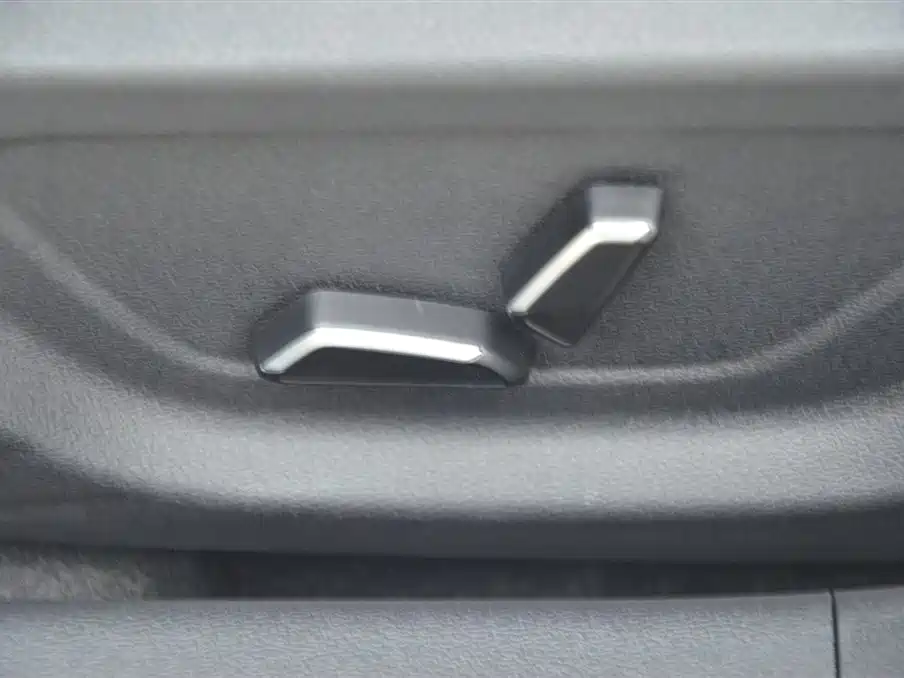 Geely Binrui 2026 2024 Binrui COOL 1.5T DCT Soaring Dragon Edition