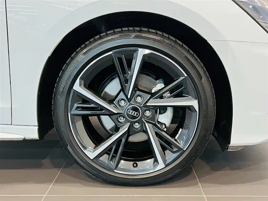 Audi A3 2024 Model Sportback 35 TFSI Fashion Sport фото 15