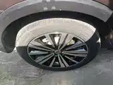 Фото 21 - Roewe RX5