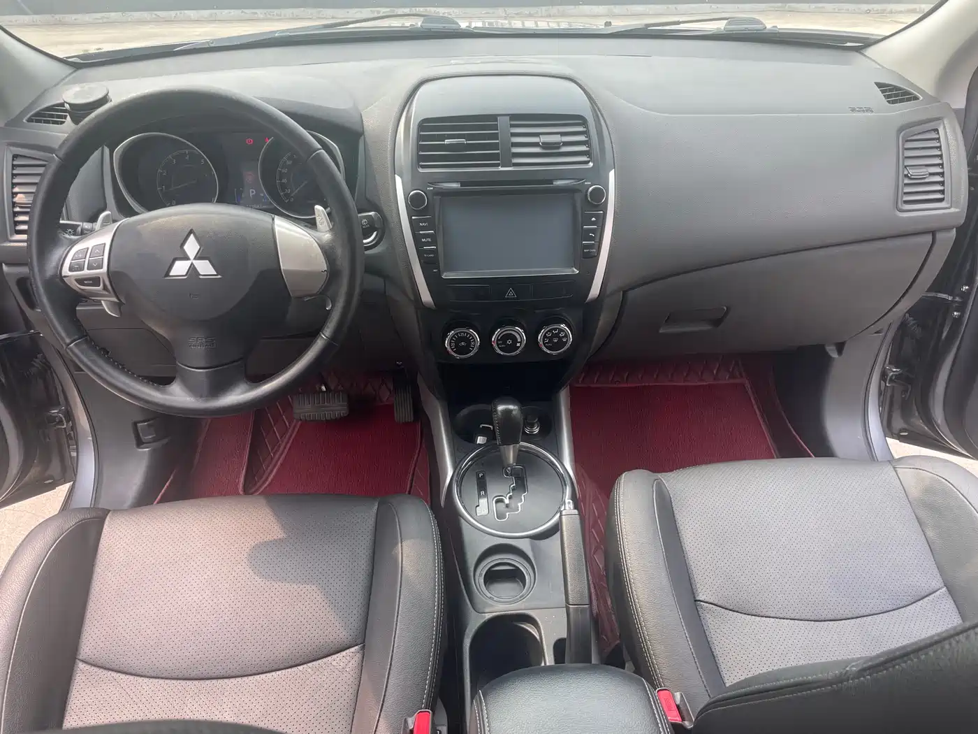 Mitsubishi ASX 2013 2.0L CVT 2WD Luxury фото 13