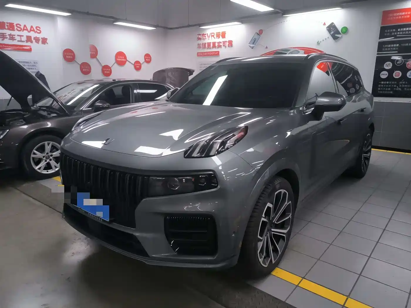 Lynk & Co 09 2021 2.0T Halo 6-Seater