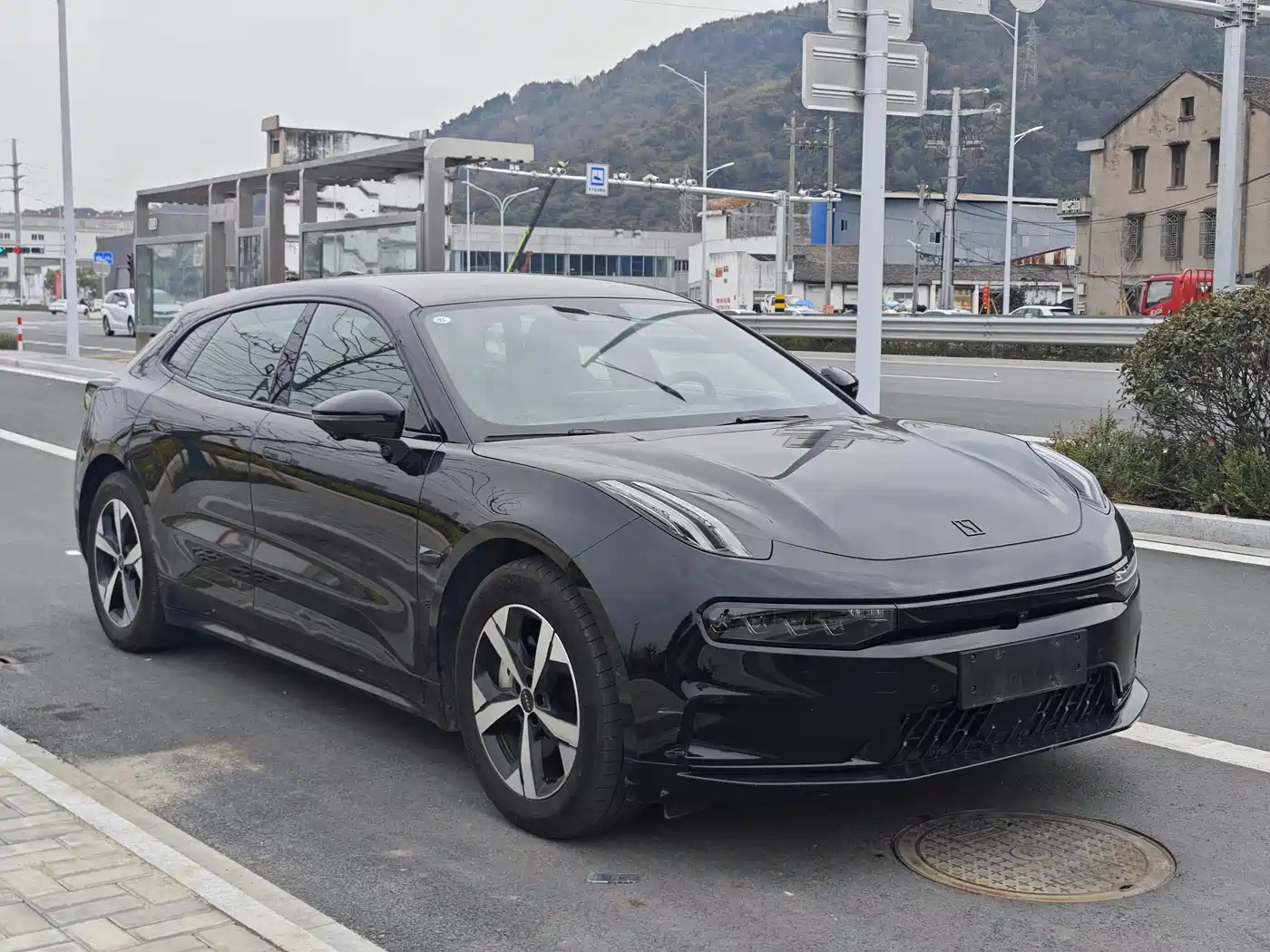 ZEEKR EXTREME KRYPTON 001