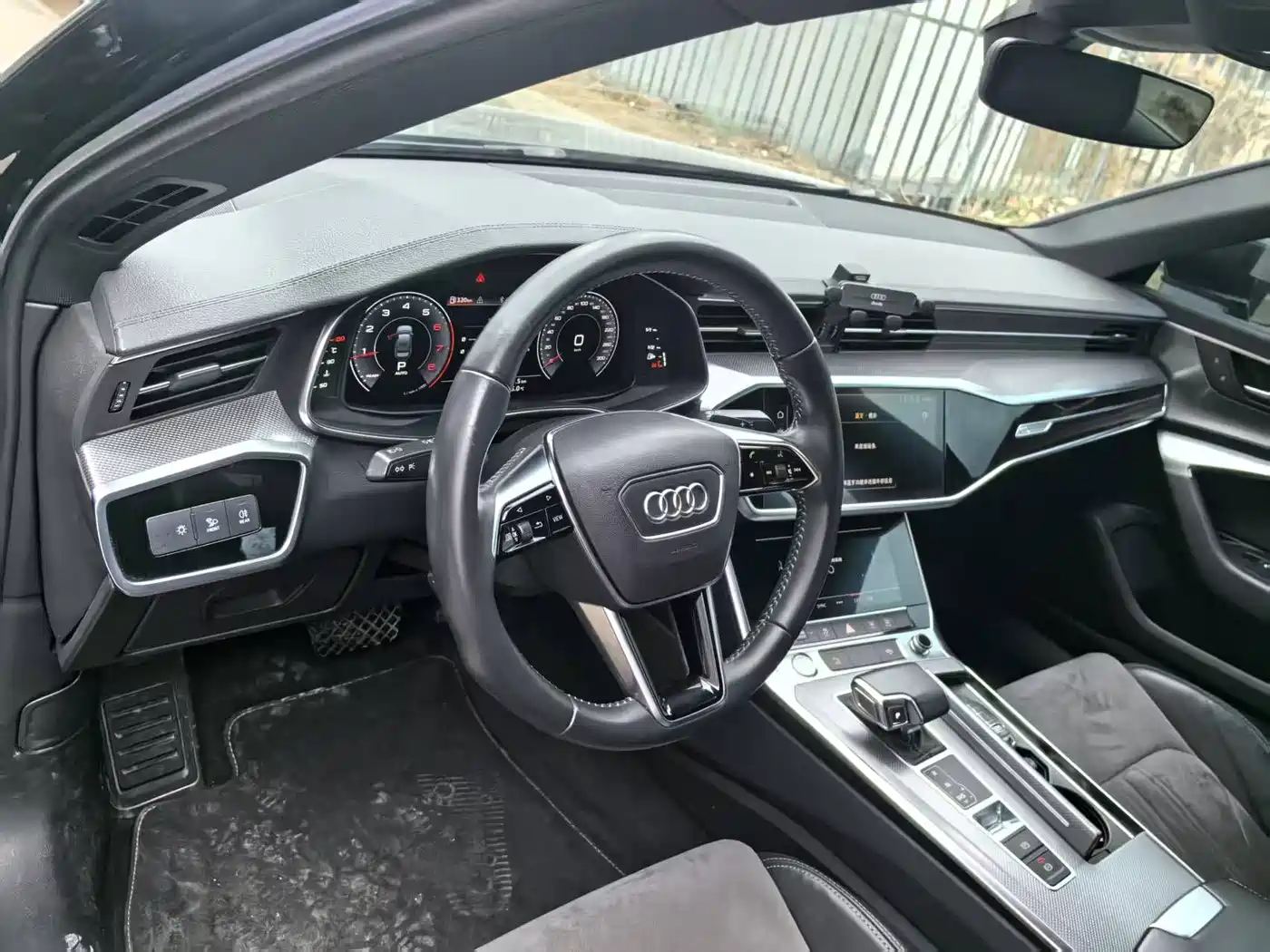 Audi A6L 2019 40 TFSI Luxury Dynamic фото 2