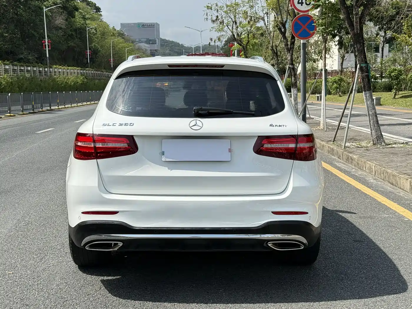 Mercedes-Benz GLC 2017 GLC 260 4MATIC Luxury фото 6