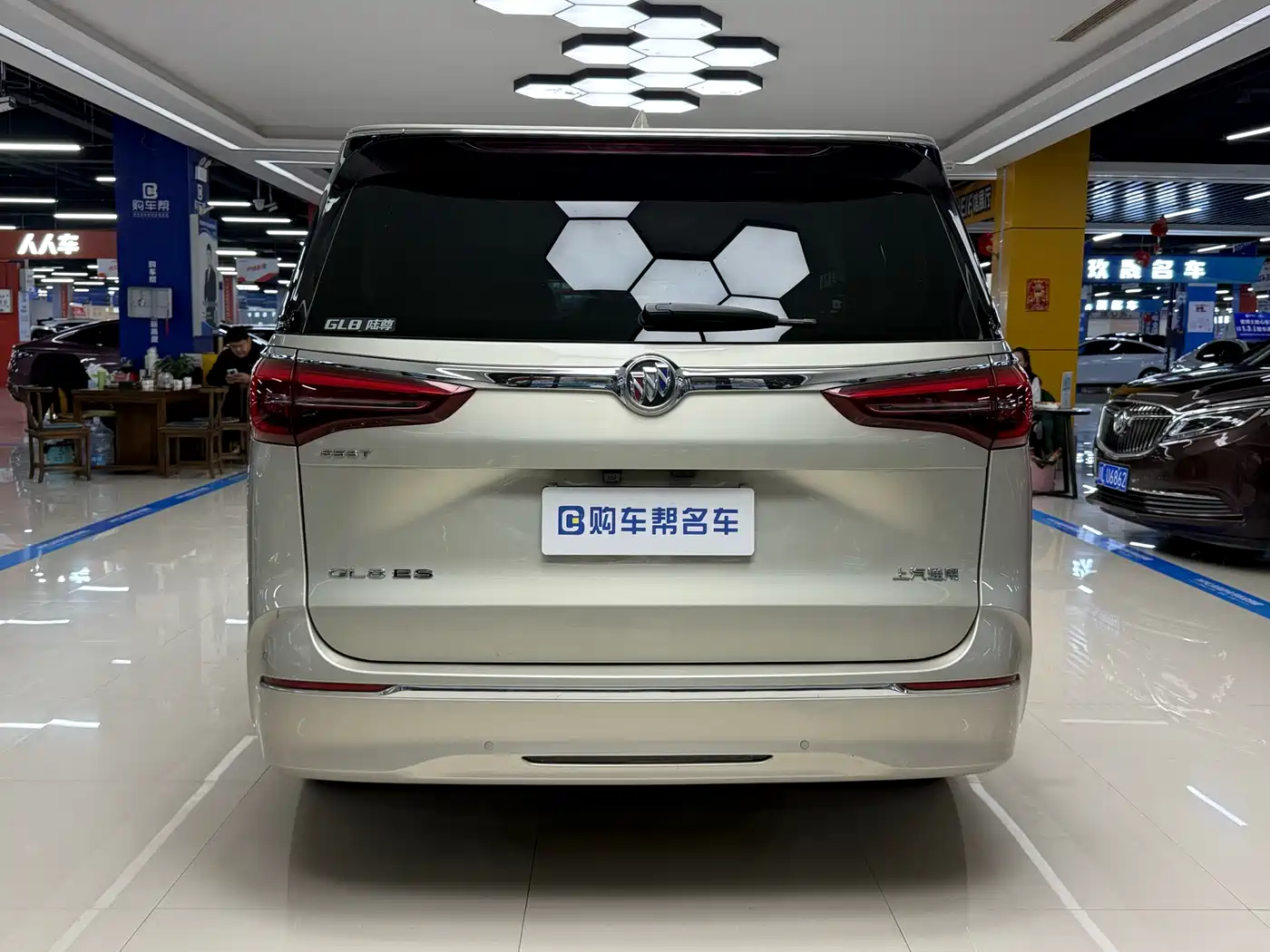 Buick GL8 2021 ES Landlord 653T Premium фото 17